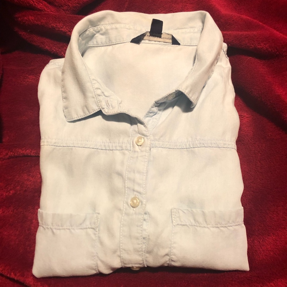 American eagle chambray sleeveless top